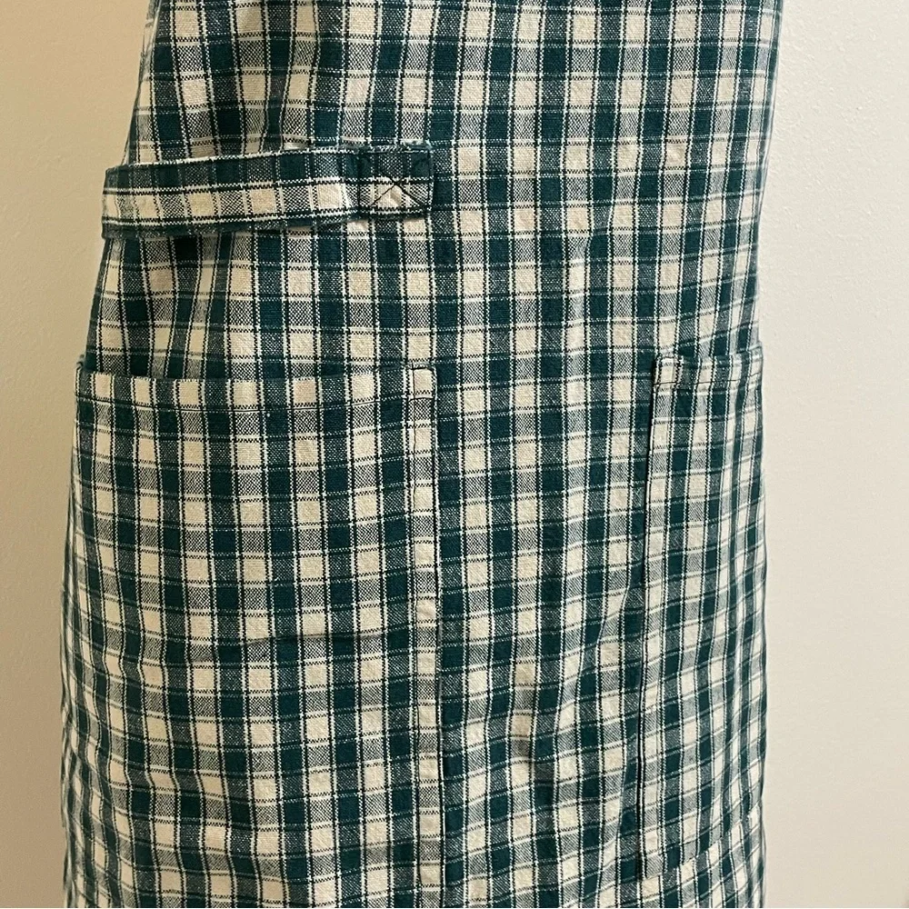 Vintage full apron cream and green plaid tree moose moon appliqué